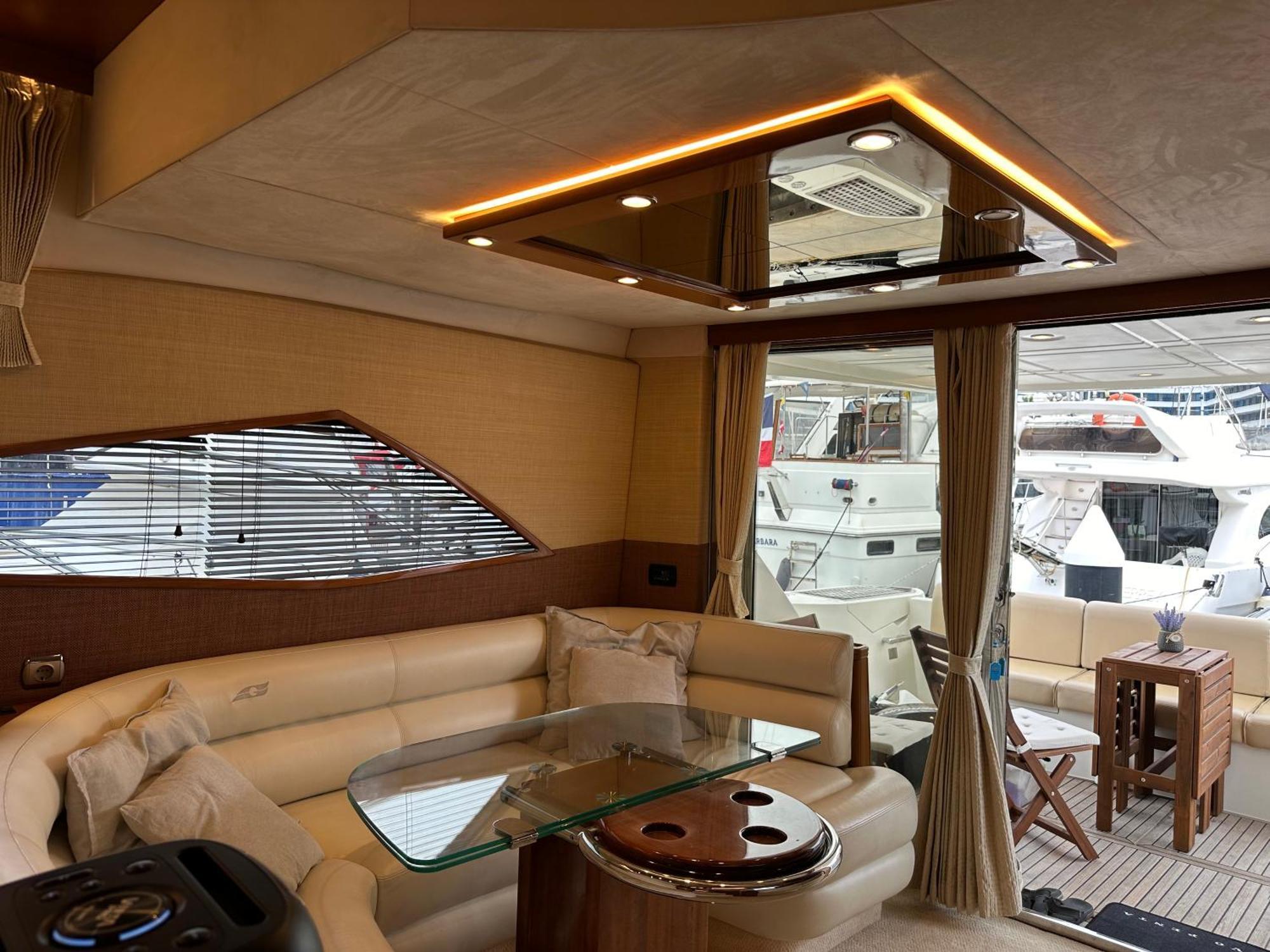 Yacht Pegasus II Hotel Barcelona Buitenkant foto